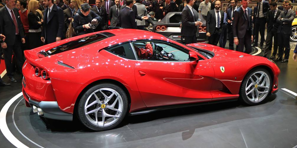 Ferrari выпустила быстрейший суперкар в собственной истории