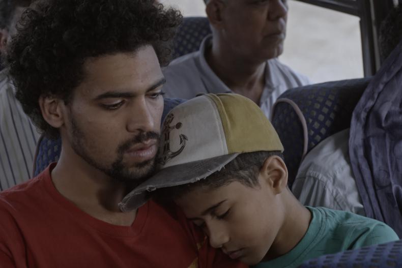 Кадр из фильма «Сделка»