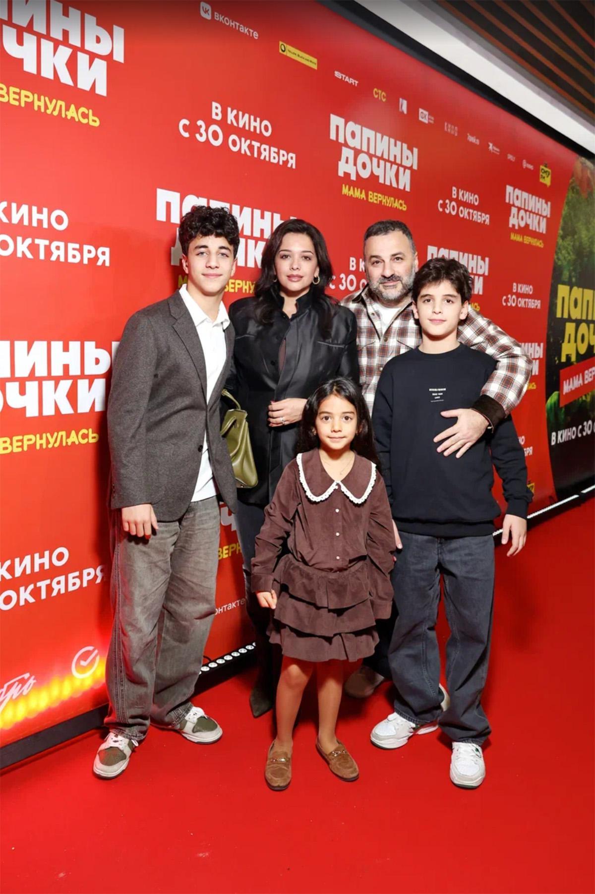 Гевонд Андреасян с семьей