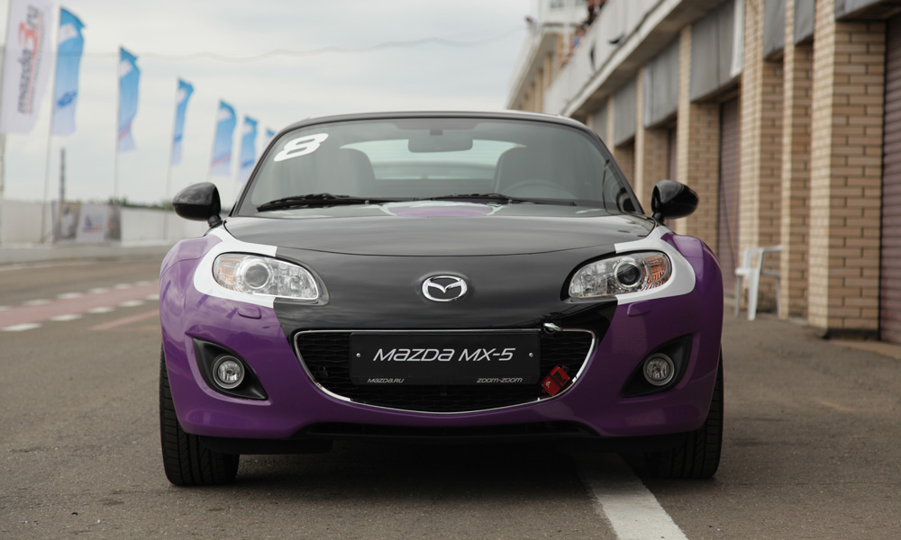Mazda Sport Cup 2011: драки на треке