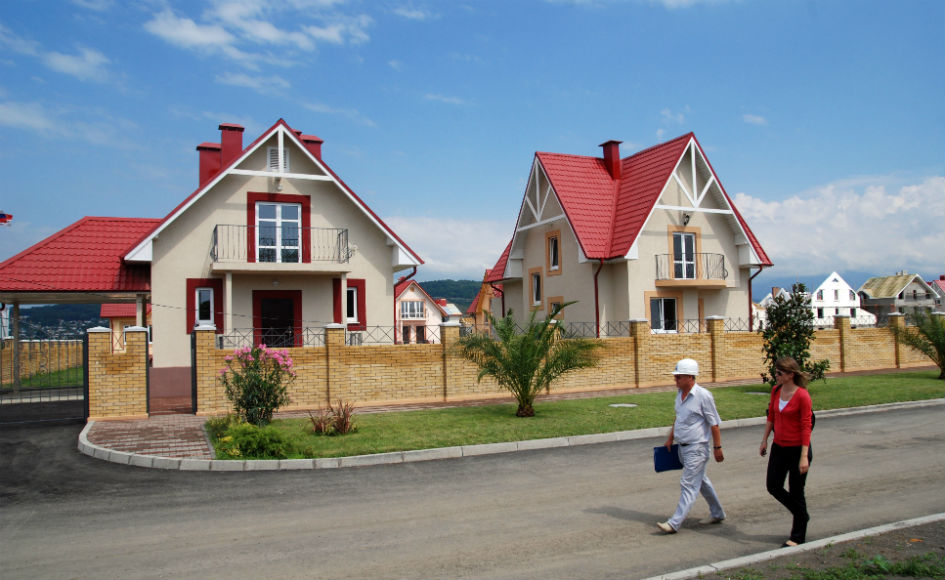 Где выгодно взять кредит на строительство дома в сельской местности беспроцентный кредит по карте тинькофф