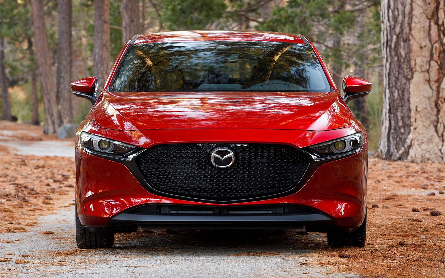 Владельцы Mazda подали коллективный иск на компанию. Что случилось