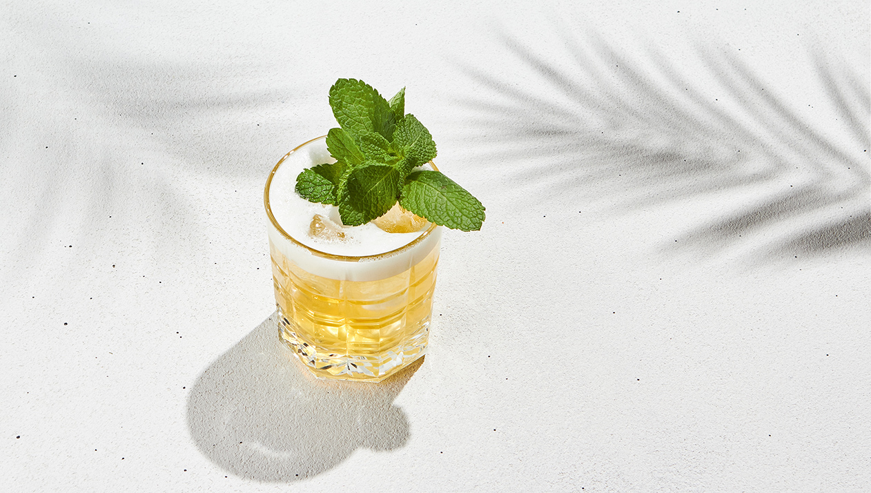 Коктейли на виски: легендарные, классические и современные рецепты