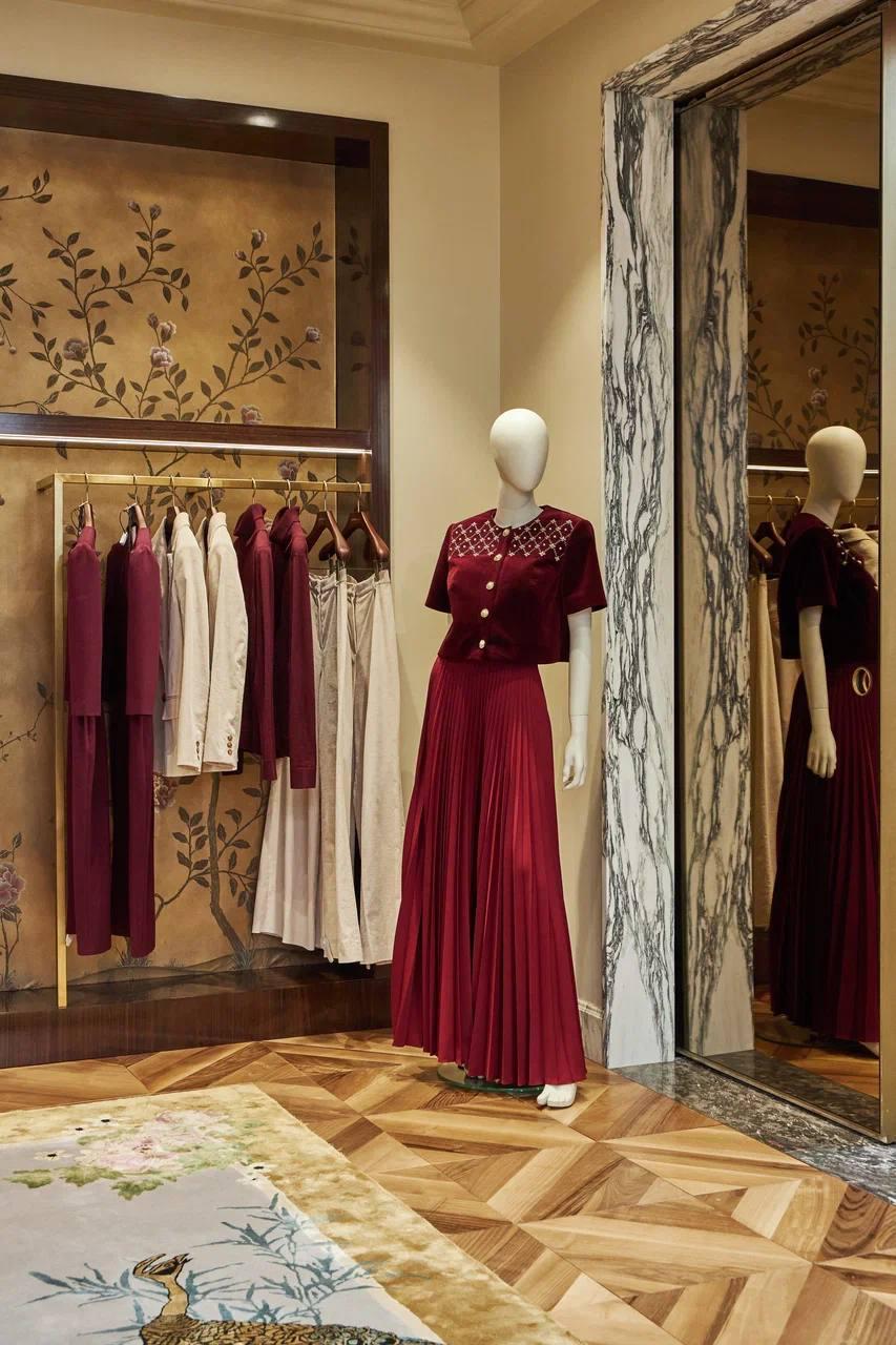 Флагманский магазин Roseville