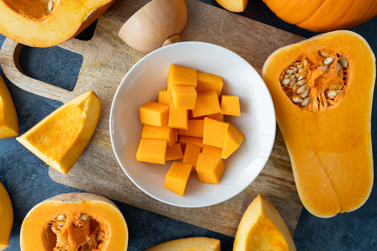 Топ-5 полезных свойств сырой тыквы и кому не рекомендуется ее есть