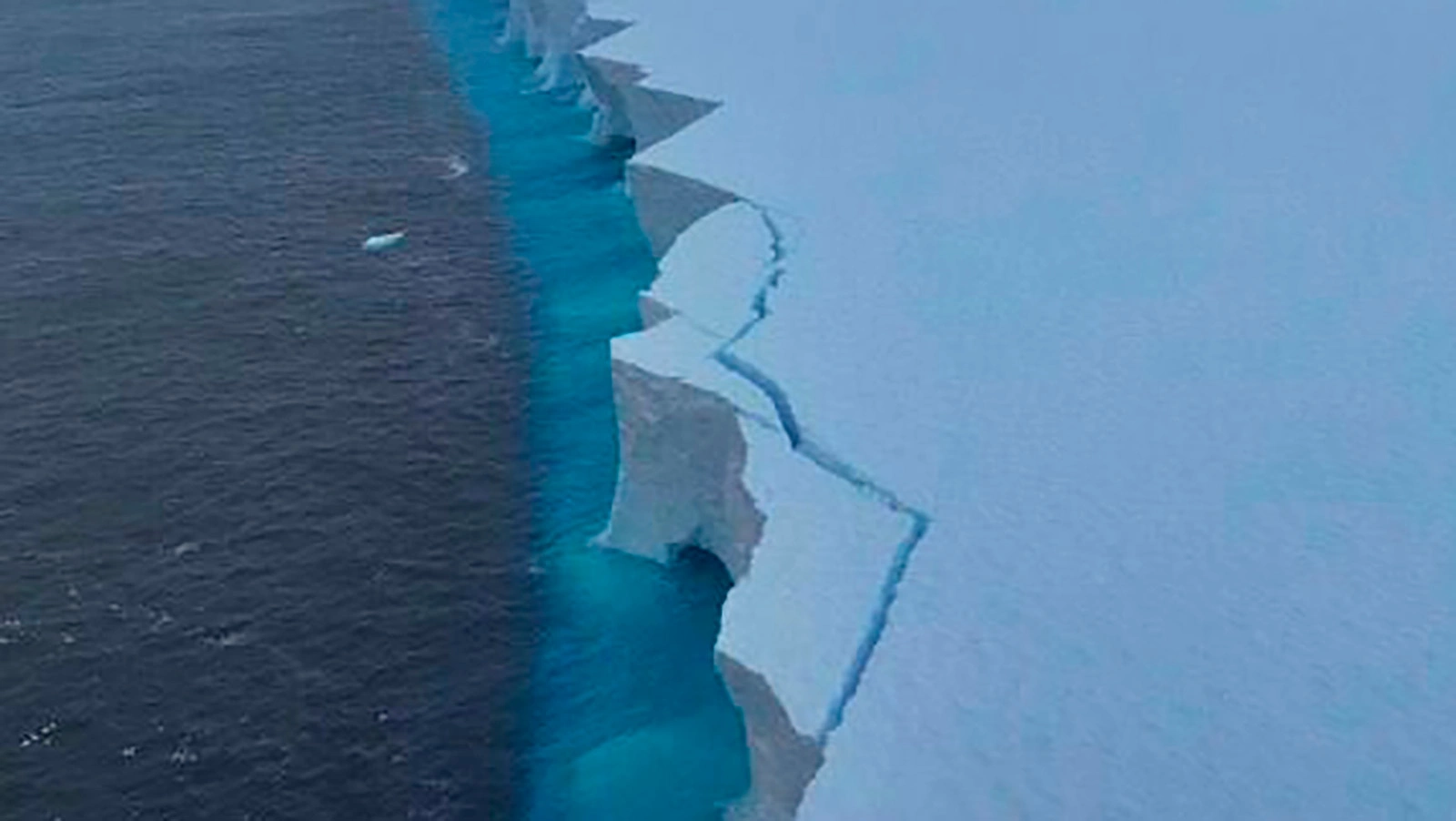 Айсберг А23а