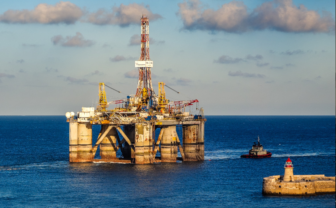 Ъ: США в сентябре обновили мировой рекорд по добыче нефти