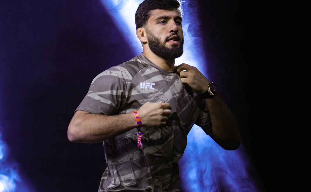 Carmen Mandato / Getty Images