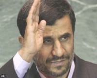 М.Ахмадинежад призвал наказать страны за ядерные угрозы