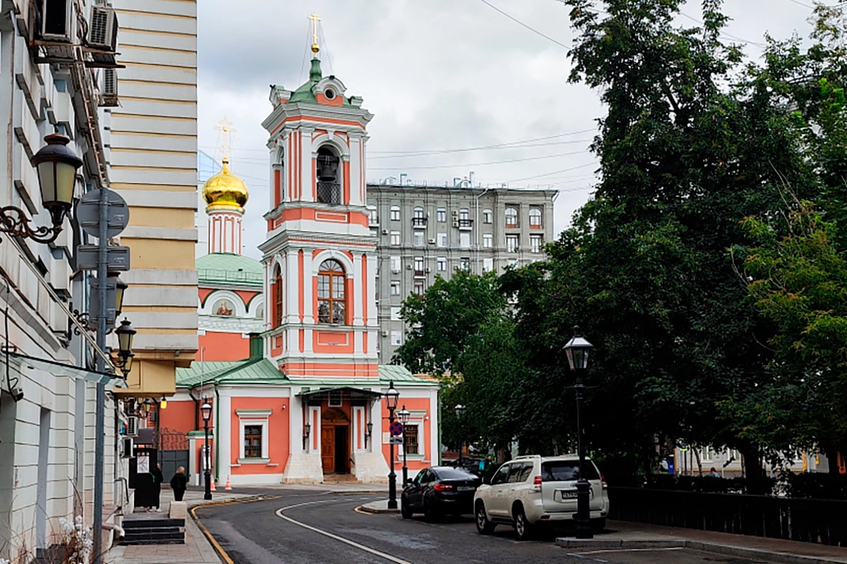 Храм Воскресения Словущего на Успенском Вражке