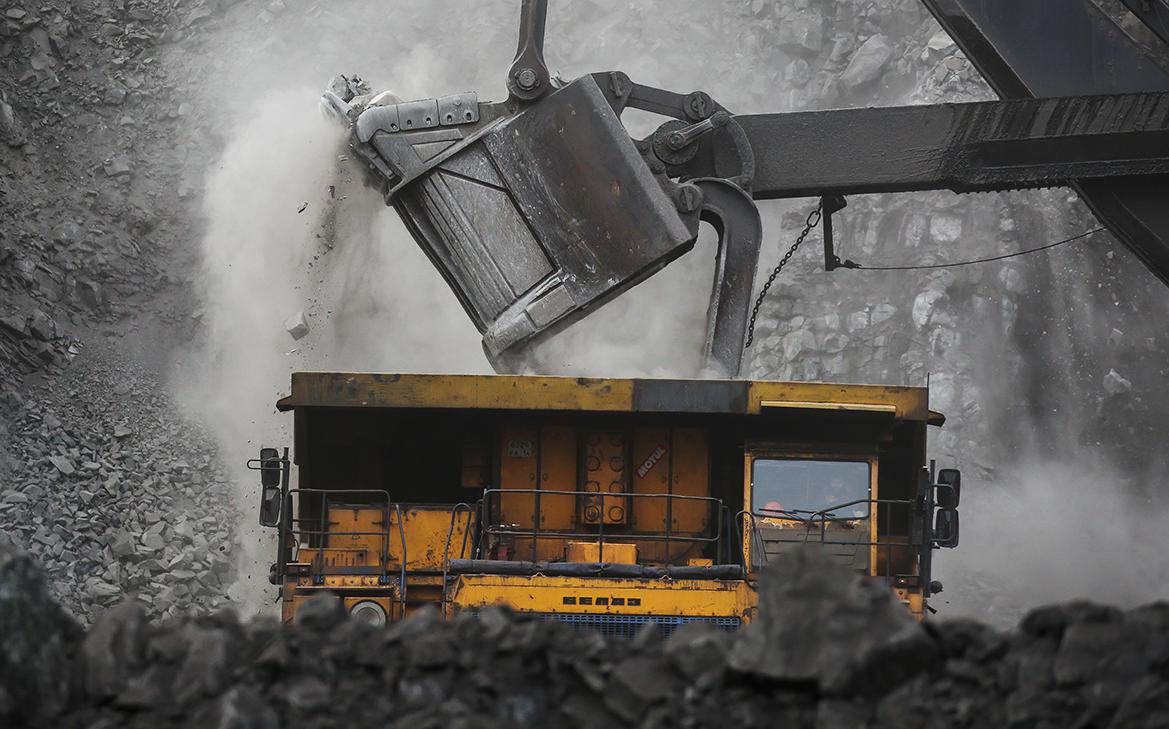 Добыча угля «Мечелом» упала более чем до десятилетнего минимума