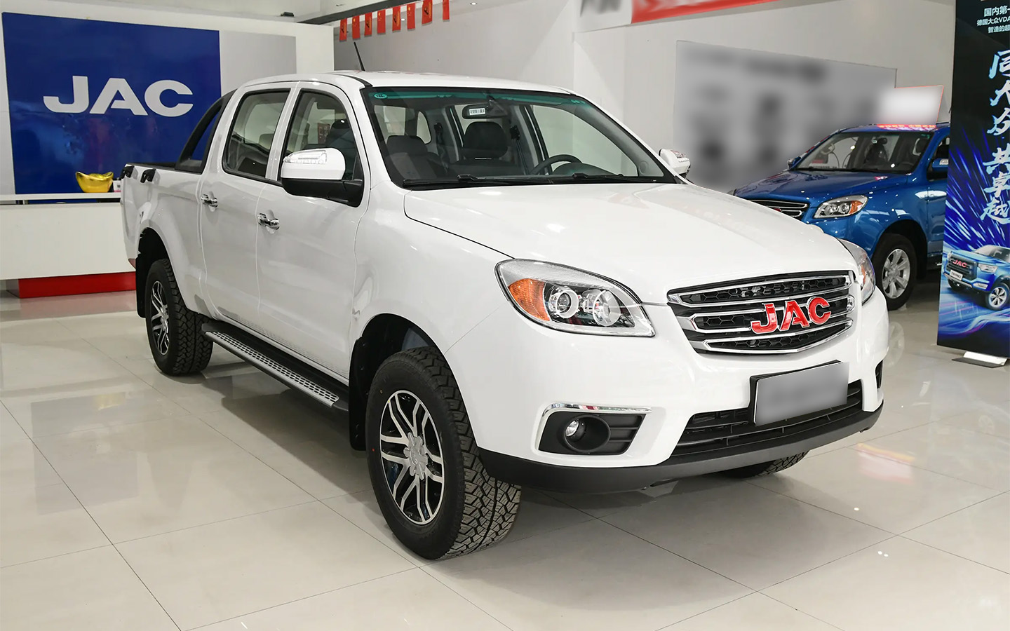 JAC T6