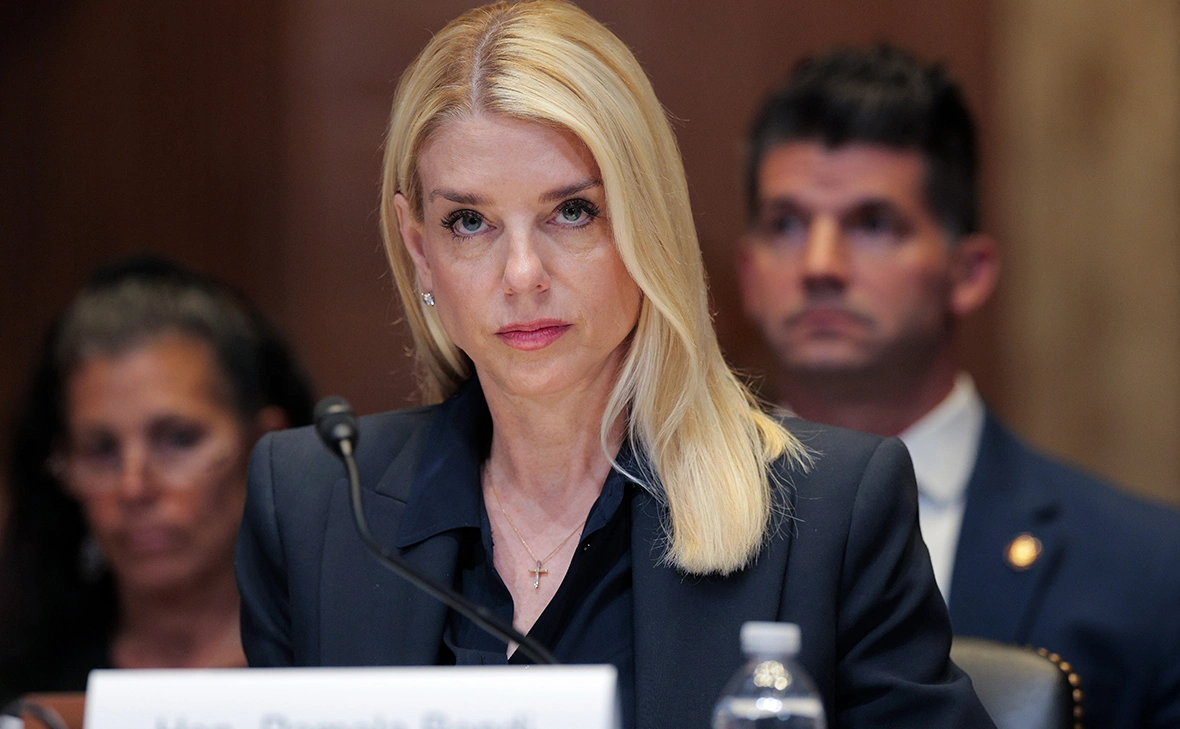 Chip Somodevilla / Getty Images