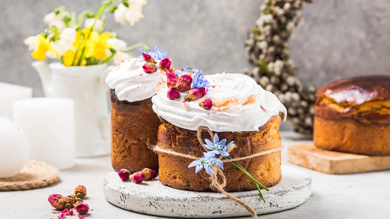 Мы нашли кулич стоимостью четыре прожиточных минимума. Как он выглядит