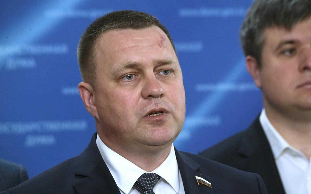 Единоросс Кастюкевич объяснил отказ от мандата депутата Госдумы