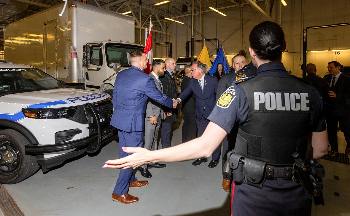 Carlos Osorio / Reuters