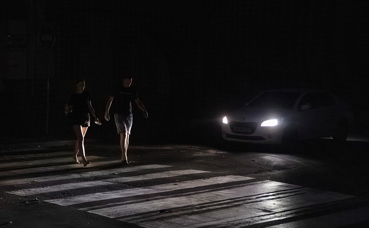 Thomas Peter / Reuters