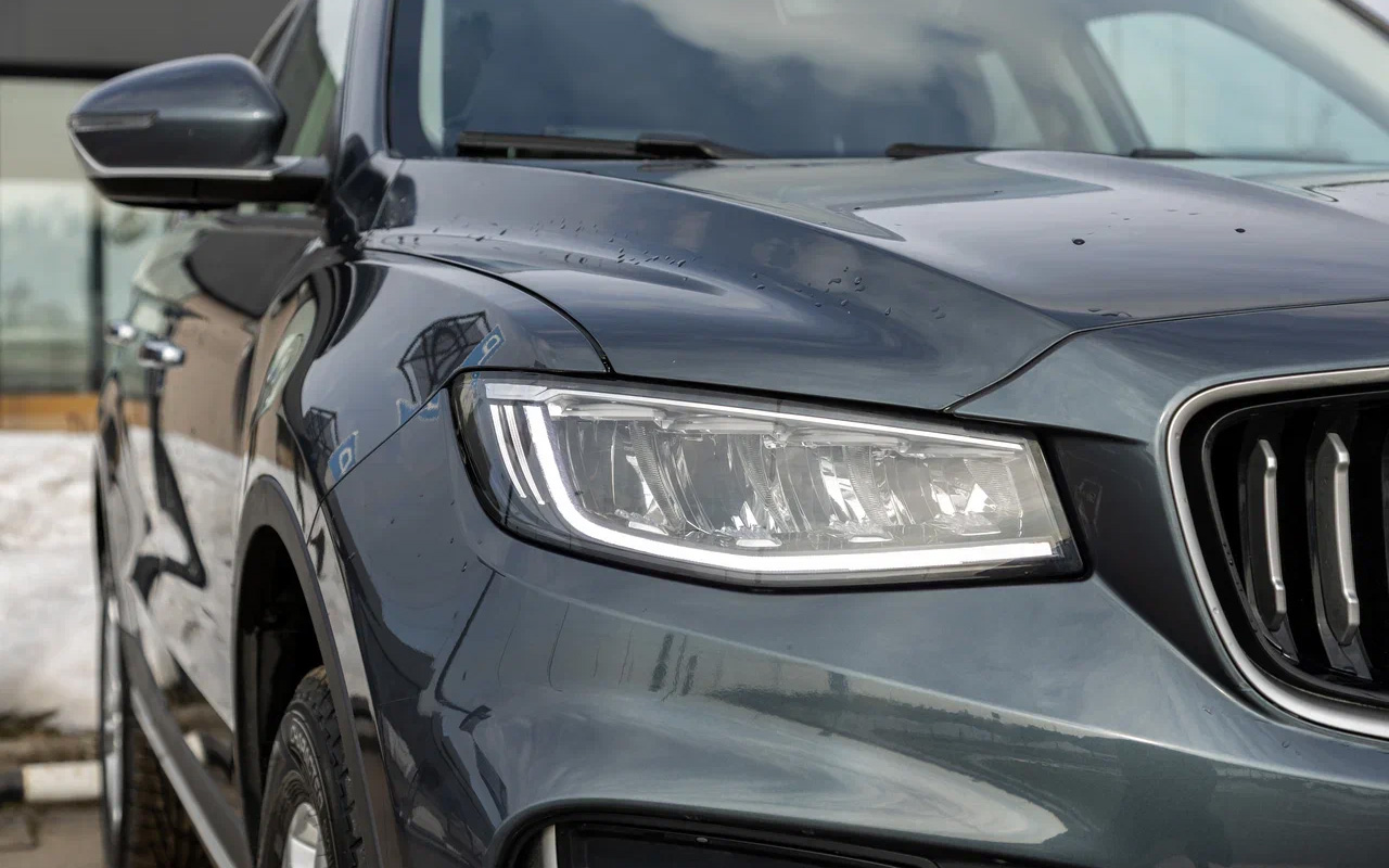 Светодиодные фары на Belgee X70 идут со средней комплектации Style