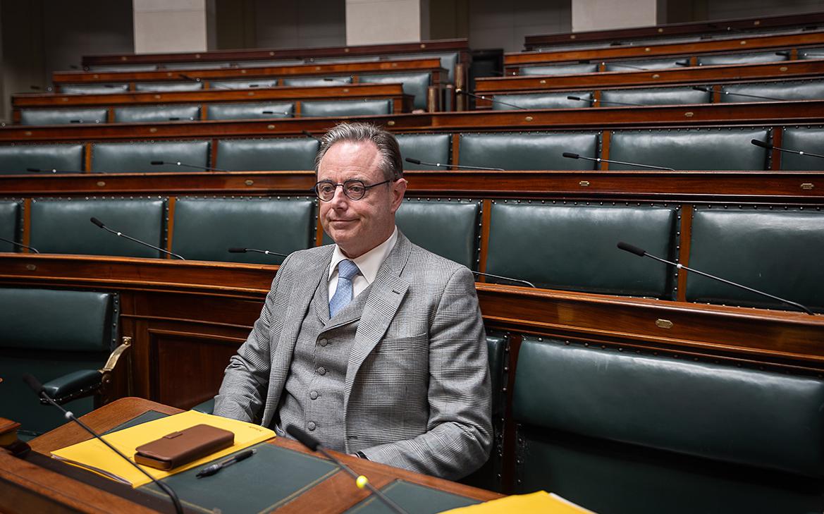 Премьер Бельгии допустил разбирательство в суде из-за российских активов