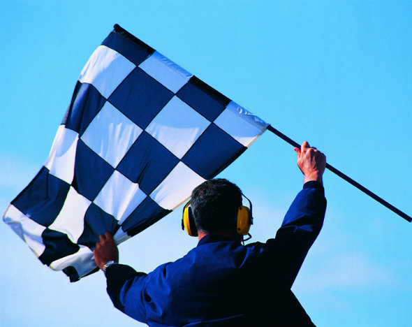 Фотоаппарат, беруши, флаг — что взять с собой на «Формулу 1»