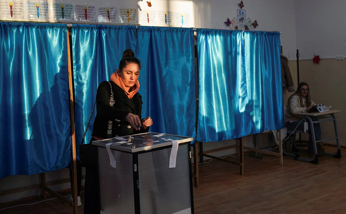 Andreea Campeanu / Reuters