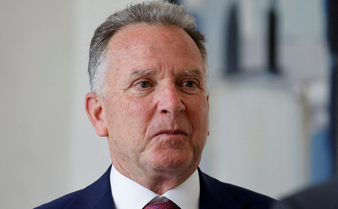 Ludovic Marin / Reuters