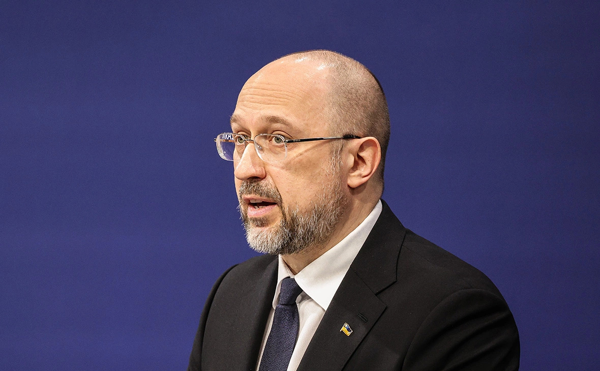 Omer Messinger / Getty Images