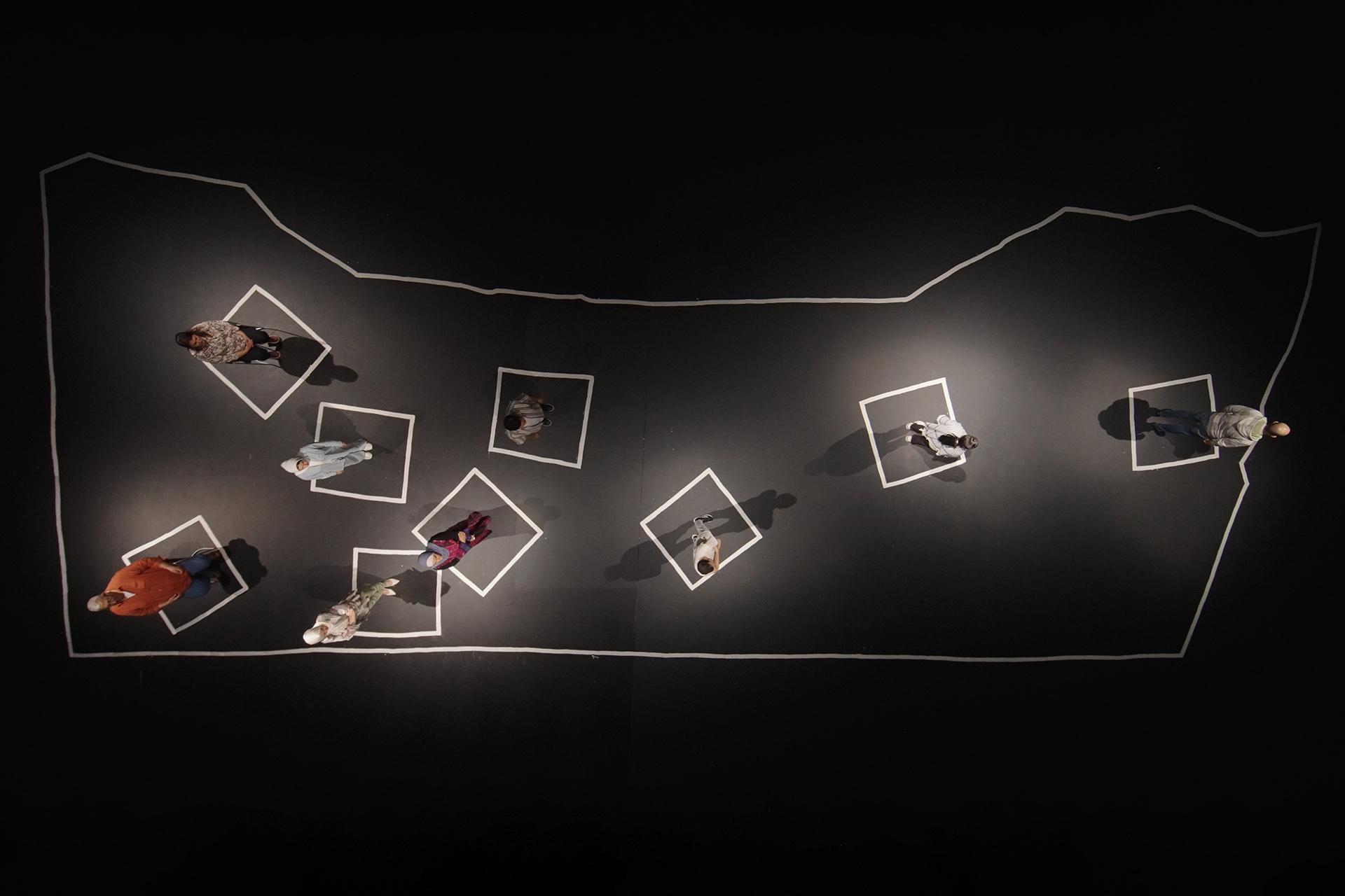 Кадр из фильма «Кто все еще жив»