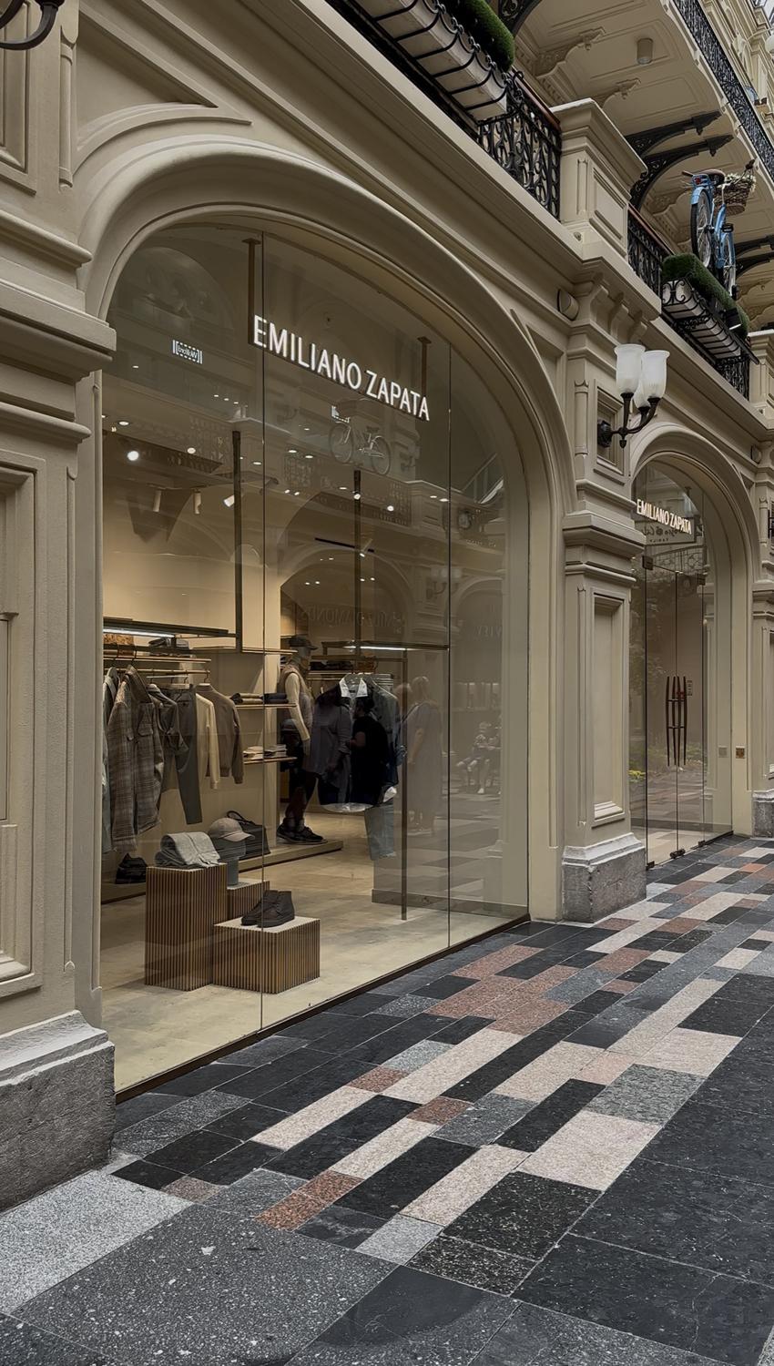 Флагманский бутик Emiliano Zapata в ГУМе