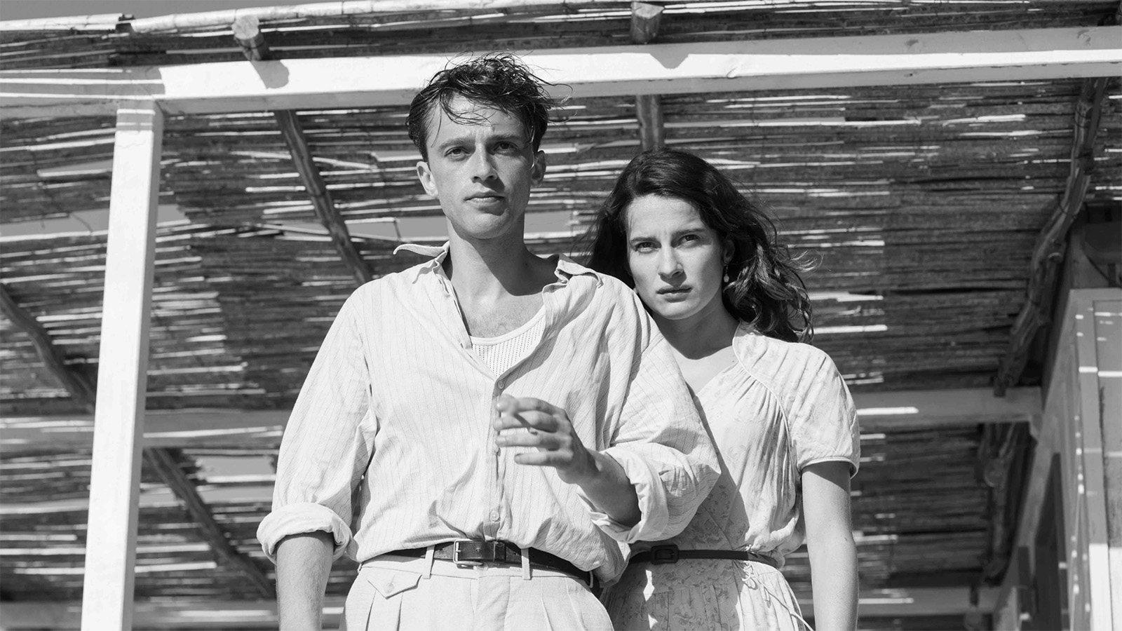 Кадр из фильма «Посторонний»