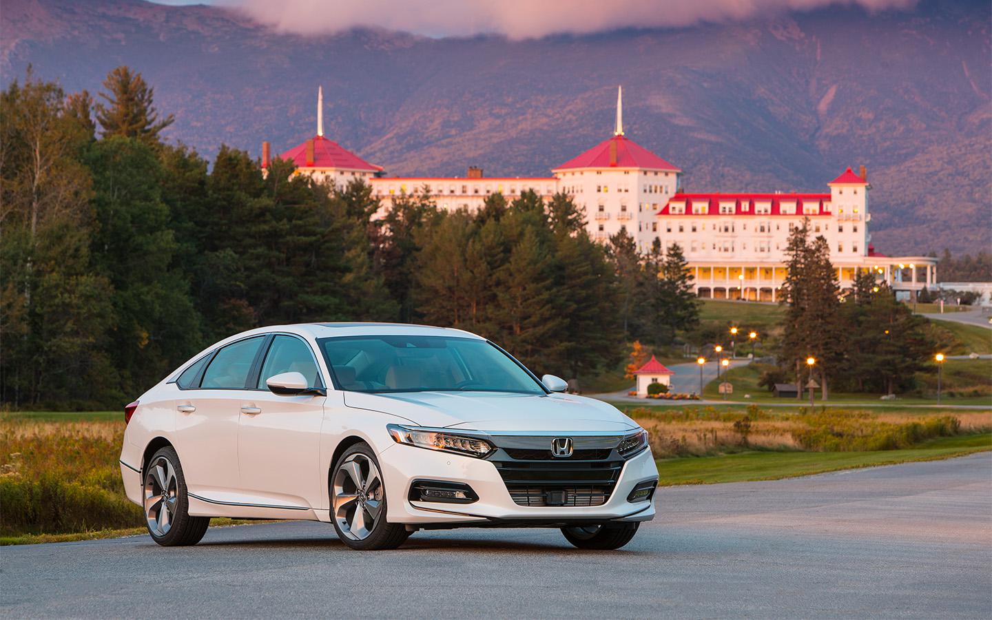 Honda отзовет почти 100 тыс. машин из-за риска травмирования пассажиров