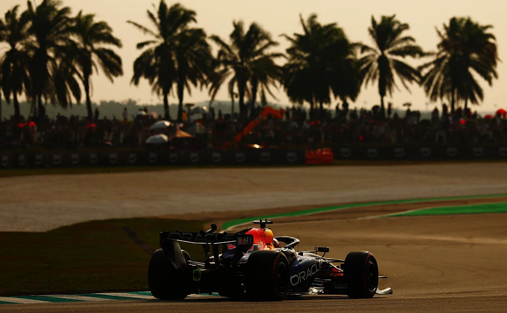Clive Mason / Getty Images