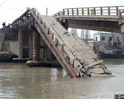 Рухнувший в Китае мост был построен слепым подрядчиком