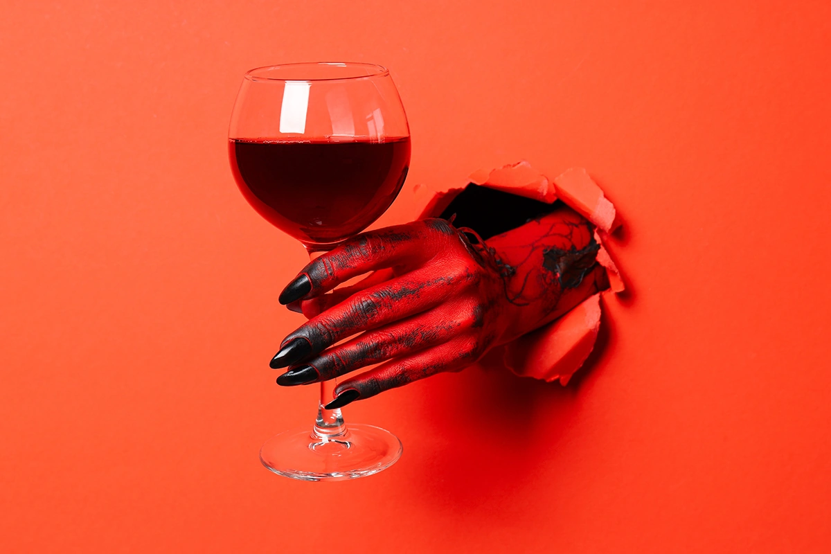 Лучшие мерло к Хэллоуину. Советует Wine-Searcher