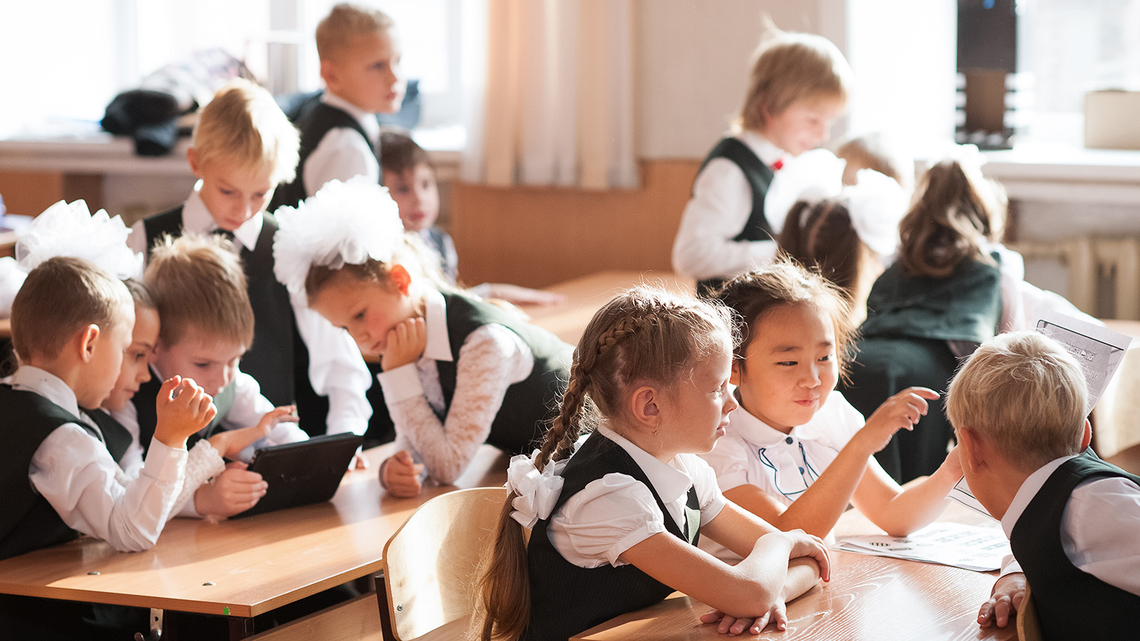 Родители могут получить компенсацию за покупку школьной формы и принадлежностей