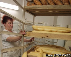 Власти Петербурга построят хлебозавод, чтобы избежать роста цен