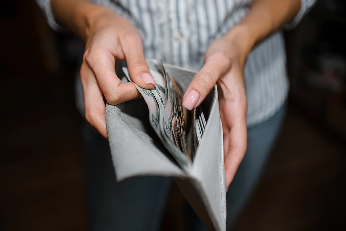 Разница между медианной зарплатой и МРОТ должна составлять 48%