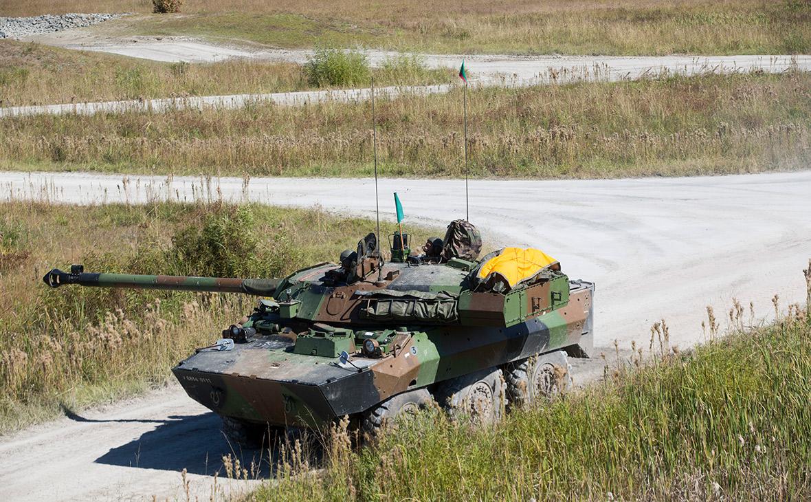 Колесный танк AMX-10RC