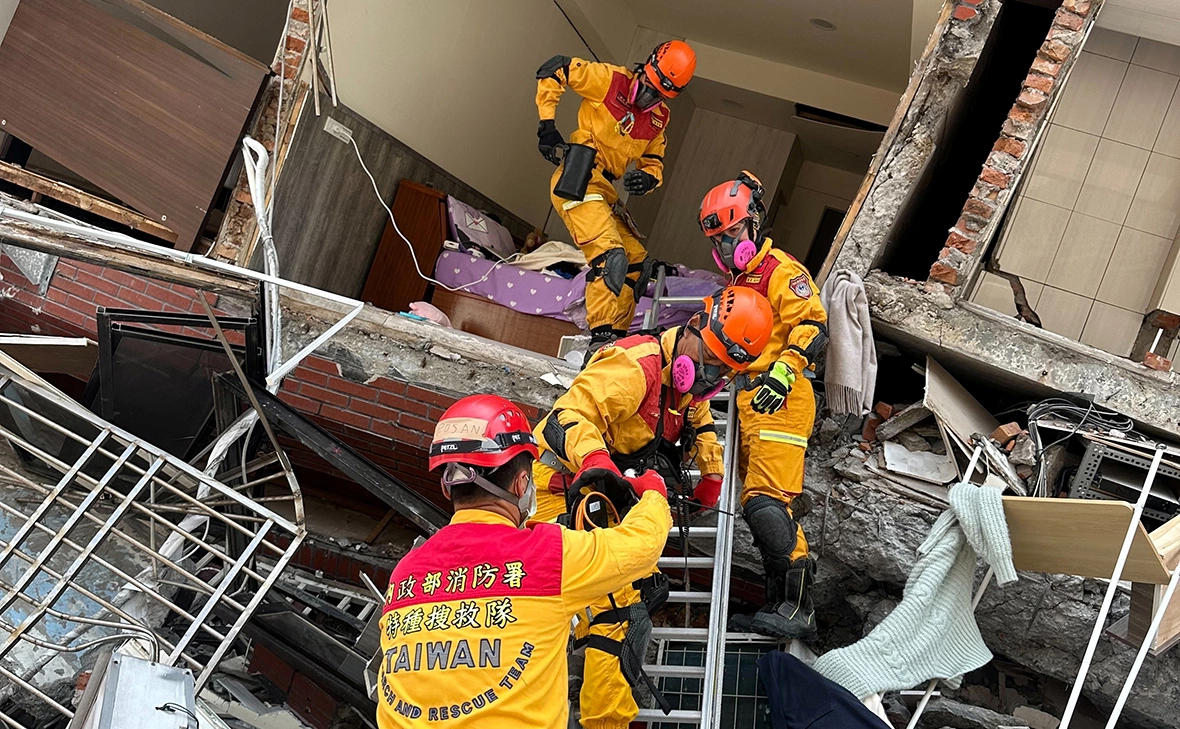 Taiwan National Fire Agency / Reuters