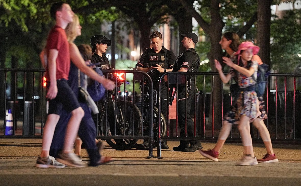 Ken Cedeno / Reuters