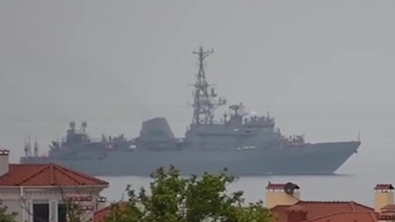 Атакованный морскими дронами корабль «Иван Хурс» вернулся в Севастополь