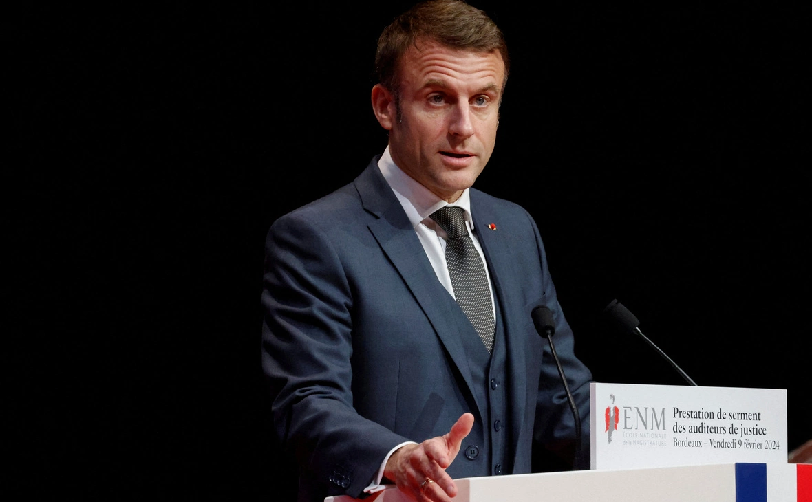 Ludovic Marin / Reuters