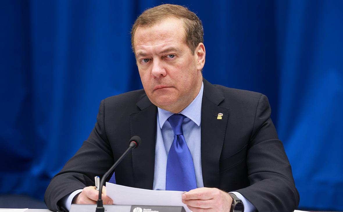Медведев назвал законной целью руководителей воюющих с Россией стран