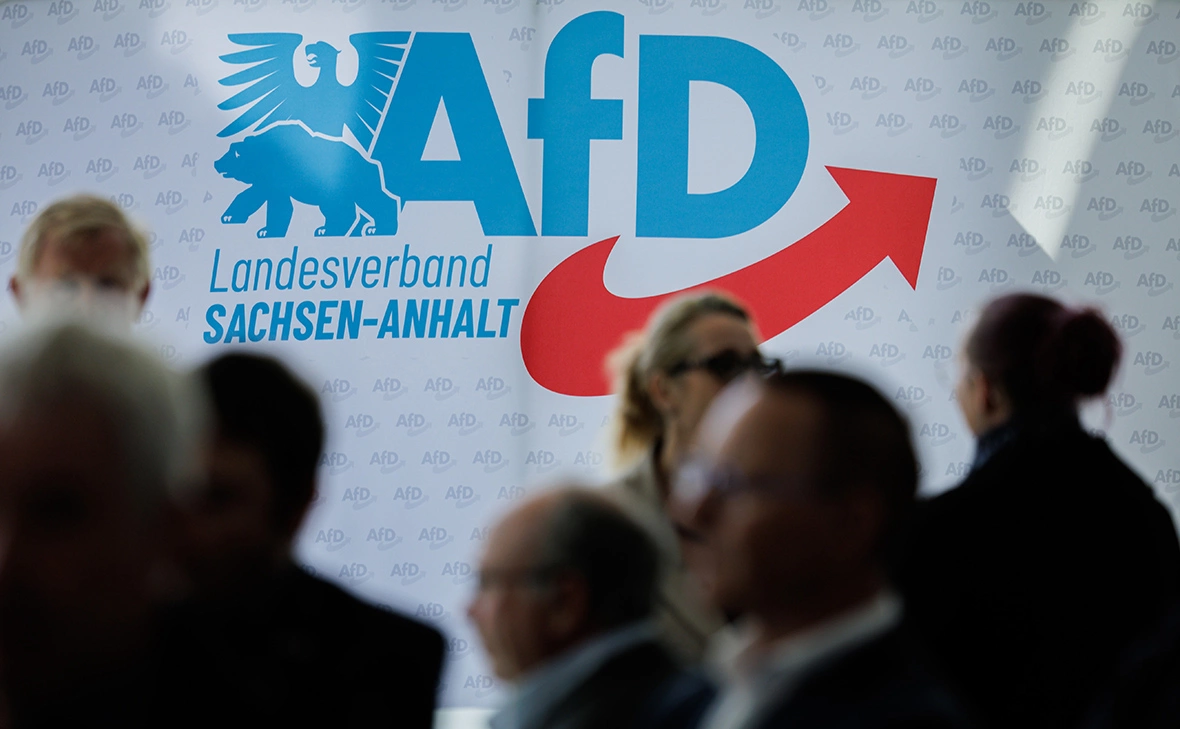 Jens Schlueter / Getty Images