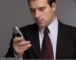 Штрафы и налоги разрешат оплачивать по мобильнику