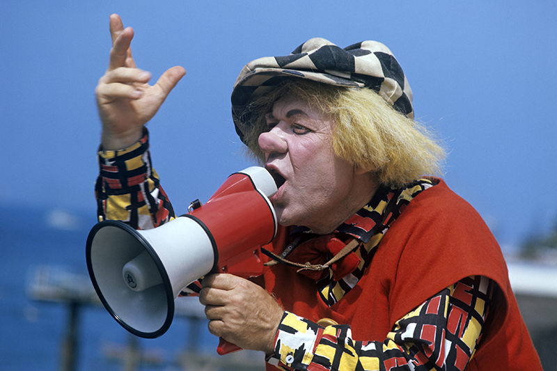 1980 год. Советский клоун, народный артист СССР Олег Попов




