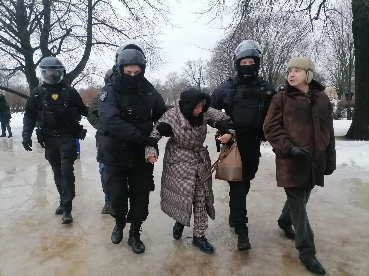 Елена Михина / MR7