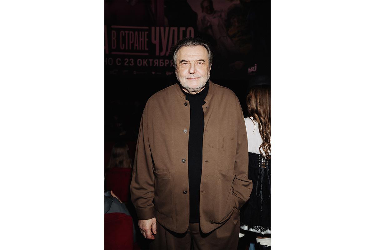 Алексей Учитель