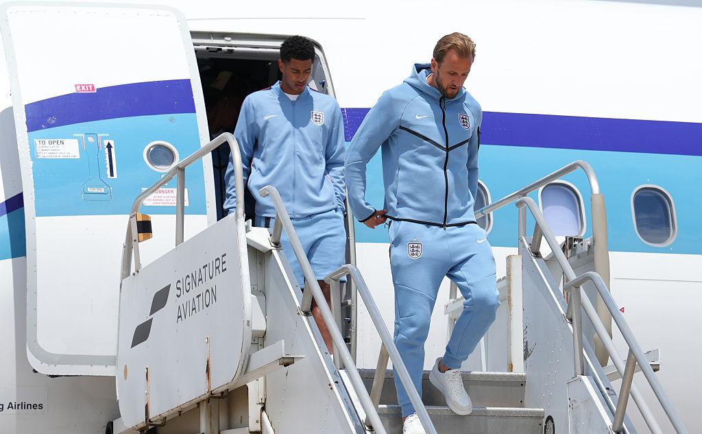 Сборная Англии в первый день на базе ЧМ столкнулась с угрозой торнадо