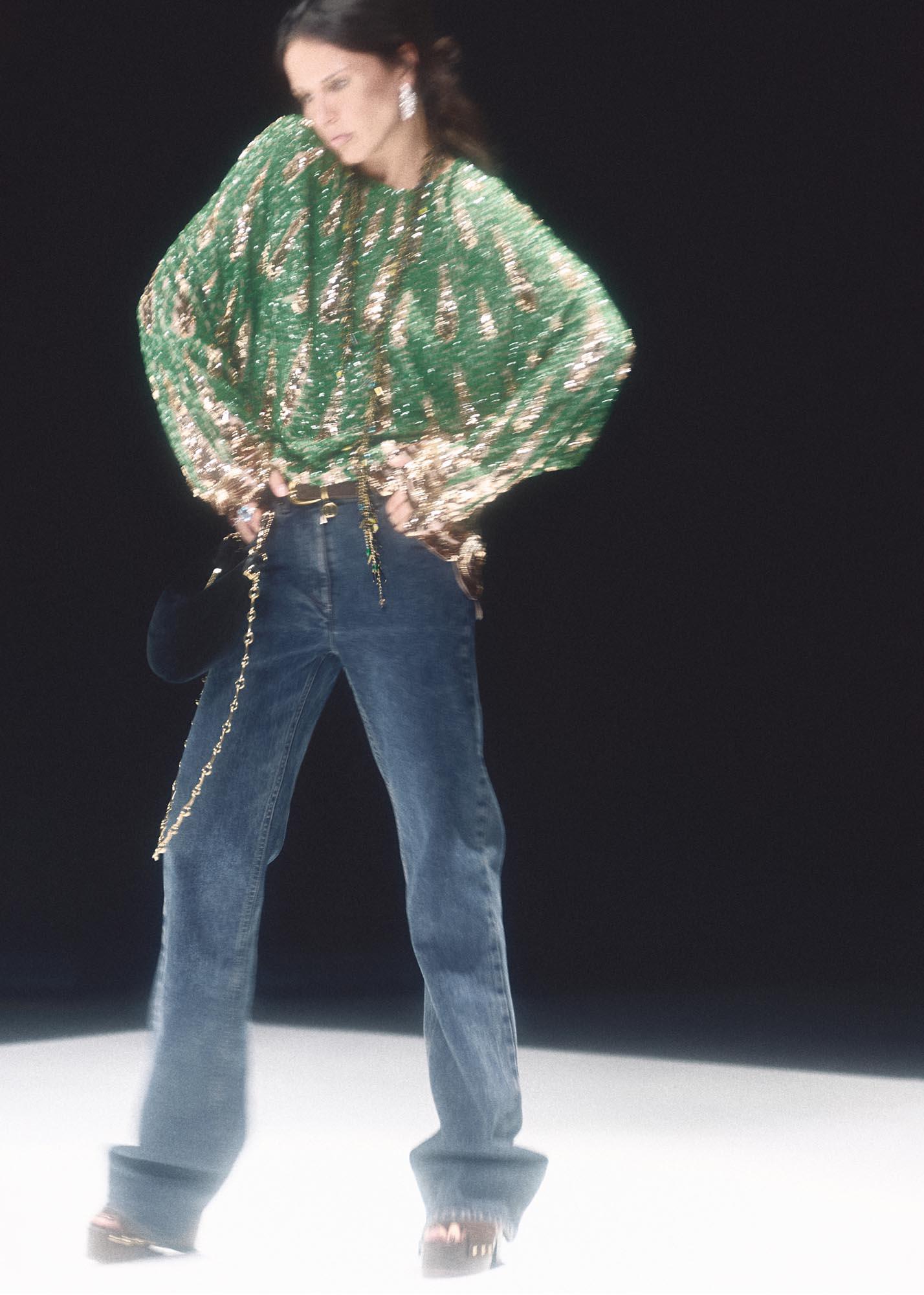 Бэкстейдж съемок стадионного шоу «Где-то в ретро»